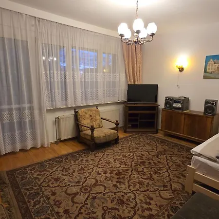 Orzeszkowa * פז'יז'וביצה